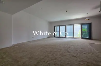 Apartment - 1 Bathroom for rent in Executive Tower L - Executive Towers - Business Bay - Dubai