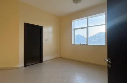 شقة - غرفة نوم - 2 حمامات للايجار في سكمكم - الفجيرة