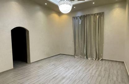Apartment - 4 Bedrooms - 5 Bathrooms for rent in Al Khawaneej 2 - Al Khawaneej - Dubai