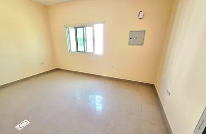 Apartment - Studio - 1 Bathroom for rent in Fire Station Road - Muwaileh - Sharjah