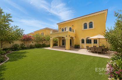 Villa - 3 Bedrooms - 3 Bathrooms for rent in District 7 - Jumeirah Park - Dubai