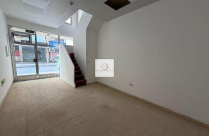 Retail - Studio for rent in Al Qusais Building - Al Qusais Residential Area - Al Qusais - Dubai