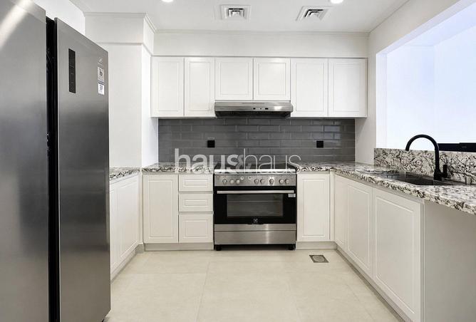 90929955 - Property Image 3
