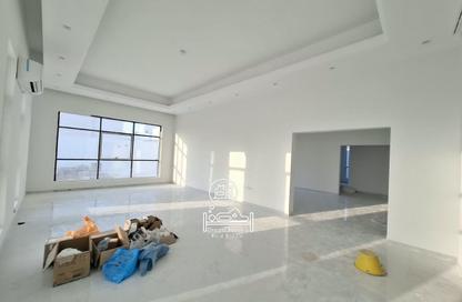 Villa - 6 - 7 for rent in Madinat Al Riyad - Abu Dhabi