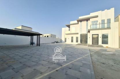 Villa - 6 - 7 for rent in Madinat Al Riyad - Abu Dhabi