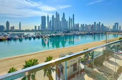 Apartment - 3 Bedrooms - 3 Bathrooms for rent in Palace Beach Residence Tower 1 - Palace Beach Residence - EMAAR Beachfront - Dubai Harbour - Dubai
