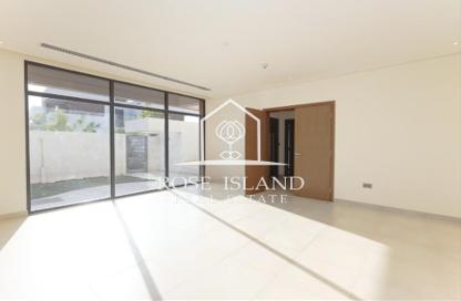 Villa - 5 Bedrooms - 6 Bathrooms for sale in West Yas - Yas Island - Abu Dhabi