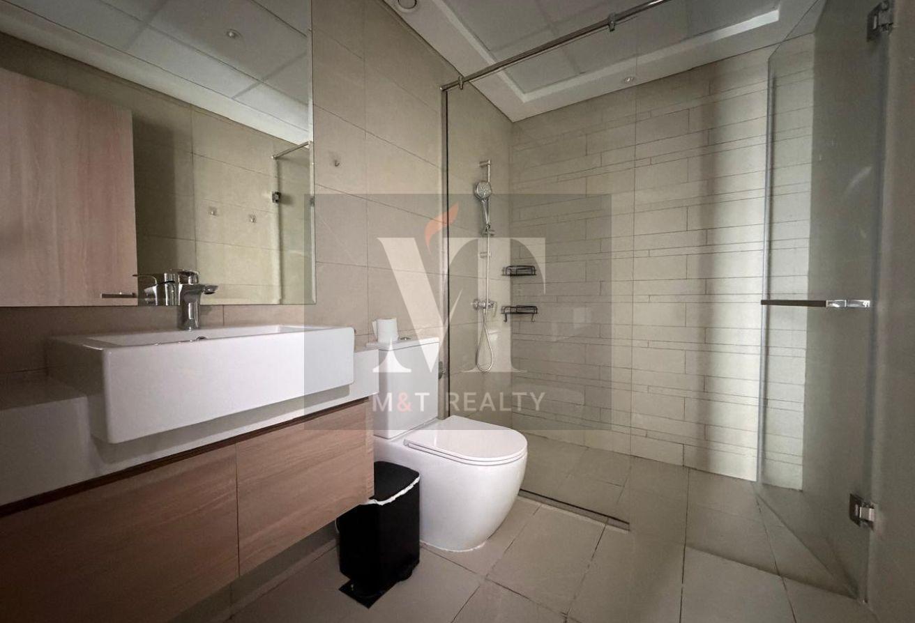 High Floor Furnished 1BR | Vacant | Modern Living photo 7