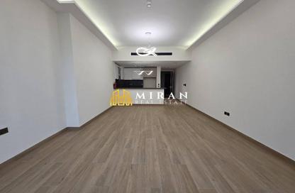 Apartment - 2 Bedrooms - 3 Bathrooms for rent in Westview Garden - District 15 - Jumeirah Village Circle - Dubai