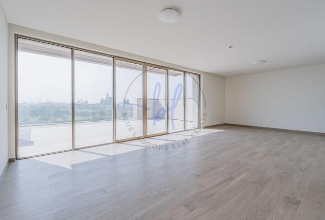 132982109 - Property Main Image