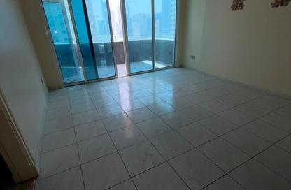 Apartment - 3 - 4 for sale in New Al Taawun Road - Al Taawun - Sharjah