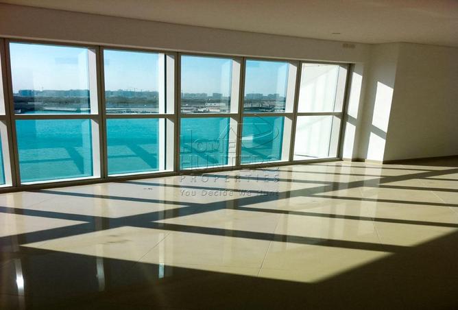 73855554 - Property Main Image