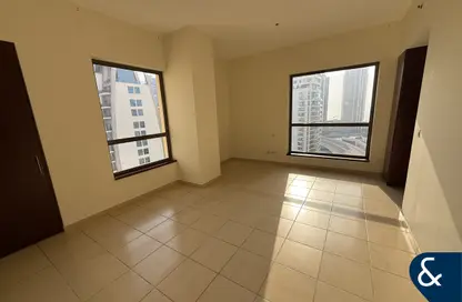 Apartment - 2 Bedrooms - 3 Bathrooms for sale in Shams 2 - Shams - Jumeirah Beach Residence - Dubai