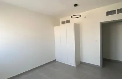 شقة - 2 غرف نوم - 3 حمامات للايجار في المجاز 2 - المجاز - الشارقة