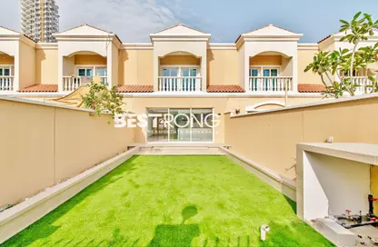 تاون هاوس - 2 غرف نوم - 3 حمامات للبيع في الضاحية 12 - قرية جميرا الدائرية - دبي