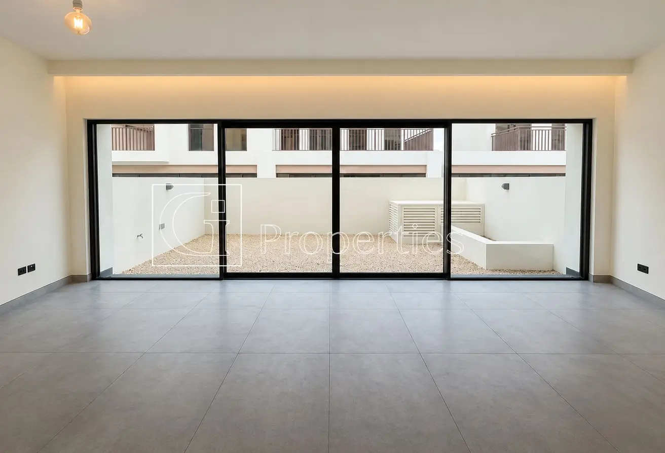 152825457 - Property Main Image
