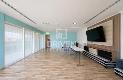 Office Space - Studio - 1 Bathroom for rent in Fortune Executive - JLT Cluster T - Jumeirah Lake Towers - Dubai
