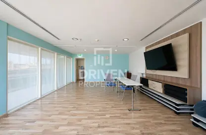 Office Space - Studio - 1 Bathroom for rent in Fortune Executive - JLT Cluster T - Jumeirah Lake Towers - Dubai