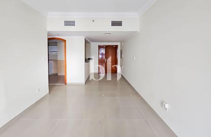 Apartment - 3 Bedrooms - 3 Bathrooms for rent in Manchester Tower - Dubai Marina - Dubai
