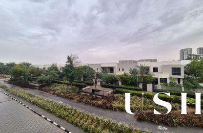 شقة - 2 غرف نوم - 2 حمامات للايجار في 2A شقق زهرا - زهرة أبارتمنتس 2 - شقق زهرا - تاون سكوير - دبي