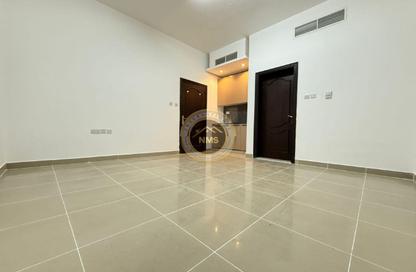 Apartment - Studio - 1 for rent in Hadbat Al Zafranah - Muroor Area - Abu Dhabi Apartment - Studio - 1 for rent in Hadbat Al Zafranah - Muroor Area - Abu Dhabi