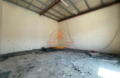 Warehouse - Studio for rent in Industrial Area 18 - Sharjah Industrial Area - Sharjah