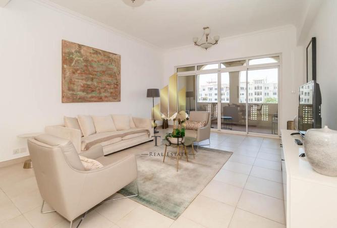 94010479 - Property Image 2