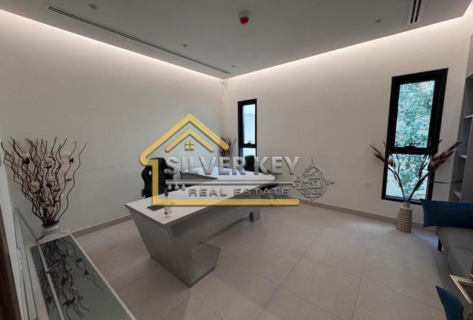 82782053 - Property Image 3