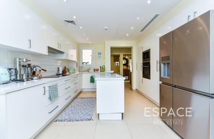 Villa - 3 - 4 for sale in Springs 2 - The Springs - Dubai