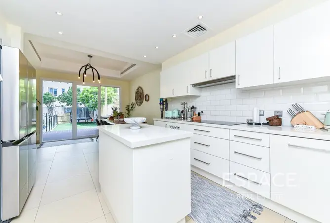 161883635 - Property Image 2