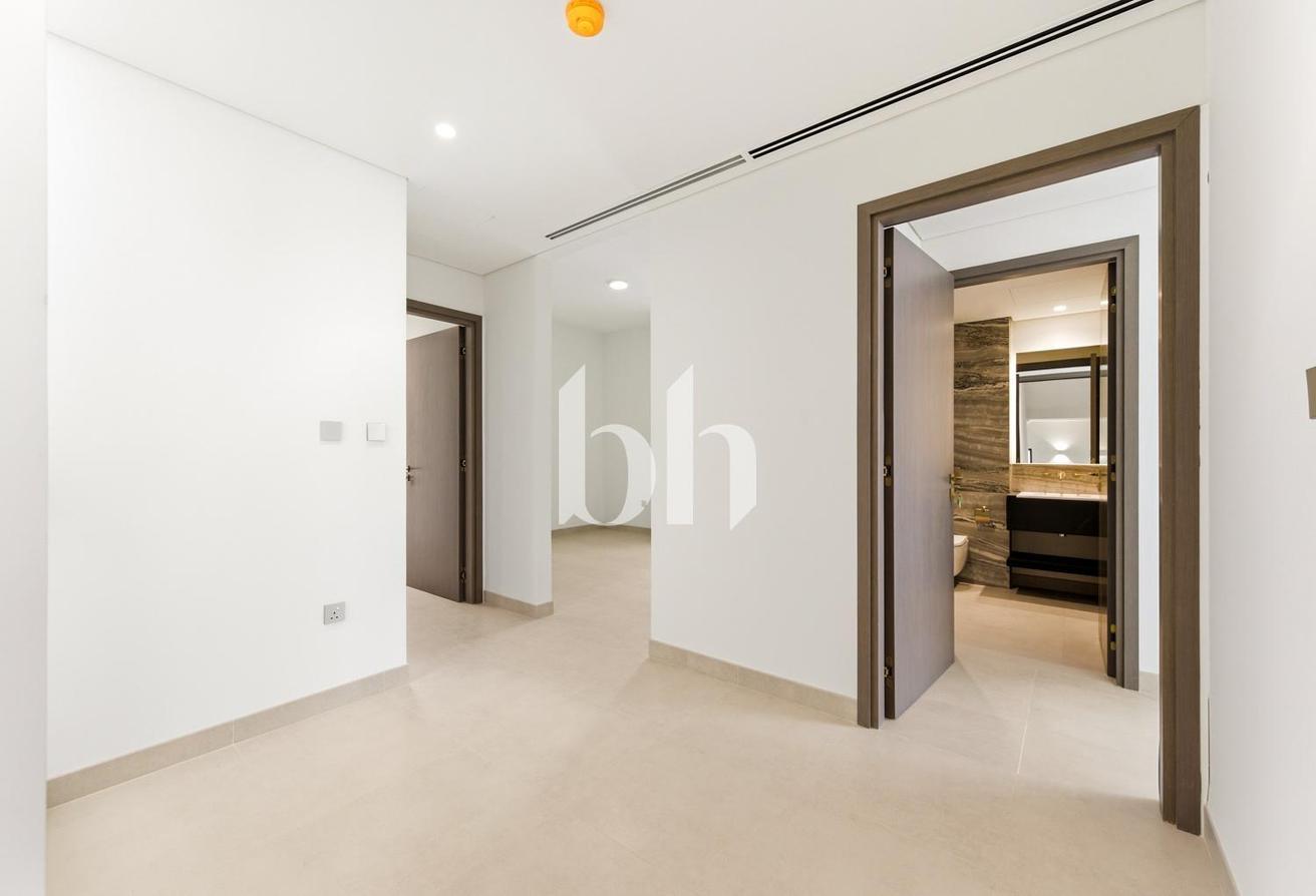 Modern Villa | Vacant | Great Quality photo 19