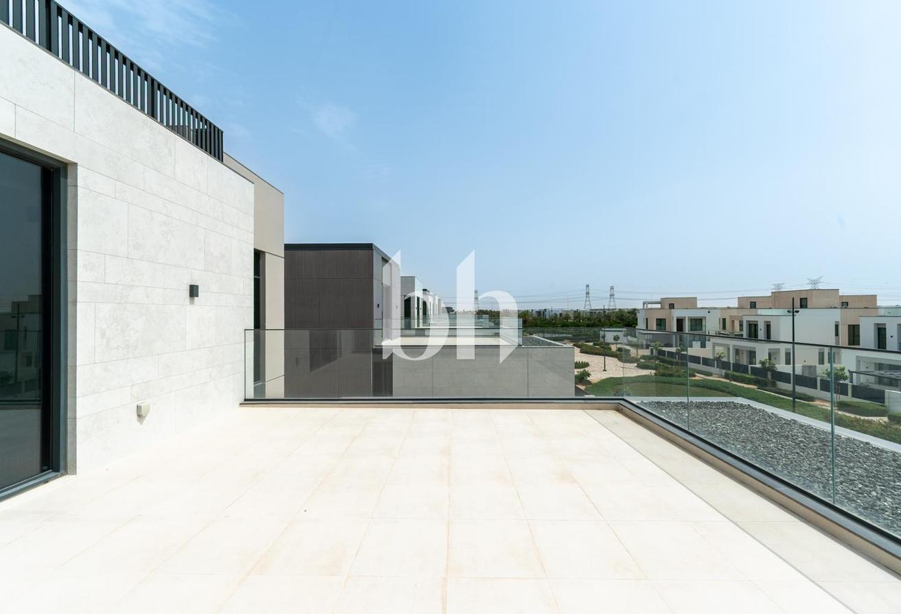 Modern Villa | Vacant | Great Quality photo 27
