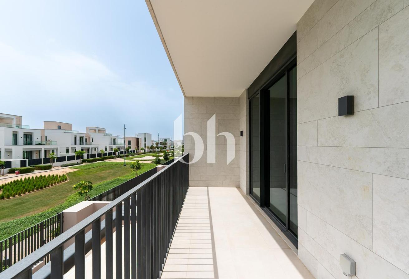 Modern Villa | Vacant | Great Quality photo 30