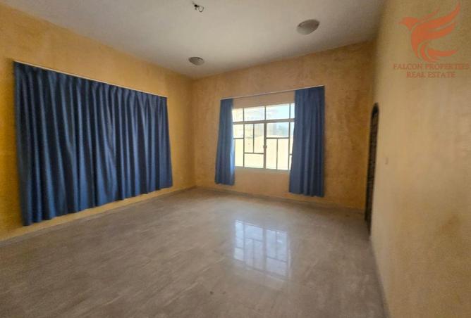 81924401 - Property Image 3