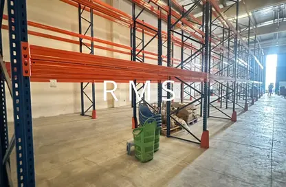 Warehouse - Studio for rent in DIC Warehouse - Saih Shuaib 2 - Dubai Industrial City - Dubai