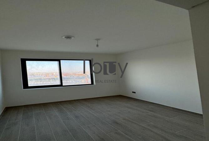 76166412 - Property Image 2