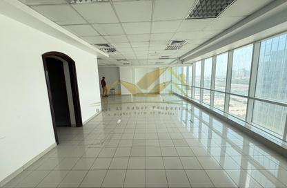 Office Space - Studio - 1 Bathroom for rent in Sheikh Zayed Road - Dubai