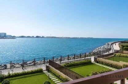 Villa - 3 - 5 for rent in Sur La Mer 1 - Sur La Mer - Jumeirah 1 - Jumeirah - Dubai