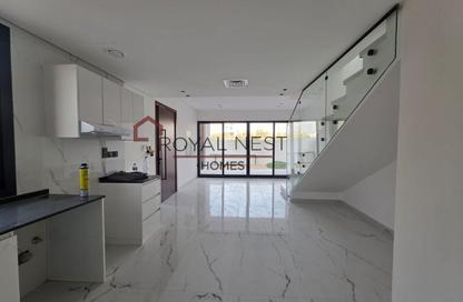 Villa - 3 - 4 for rent in Hawthorn - Damac Hills 2 - Dubai