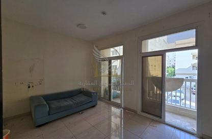 Apartment - 1 - 1 for rent in Al Qulaya'ah - Al Sharq - Sharjah
