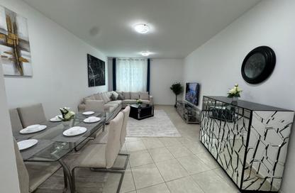 Apartment - 2 Bedrooms - 2 Bathrooms for rent in Corniche Tower - Ajman Corniche Road - Ajman