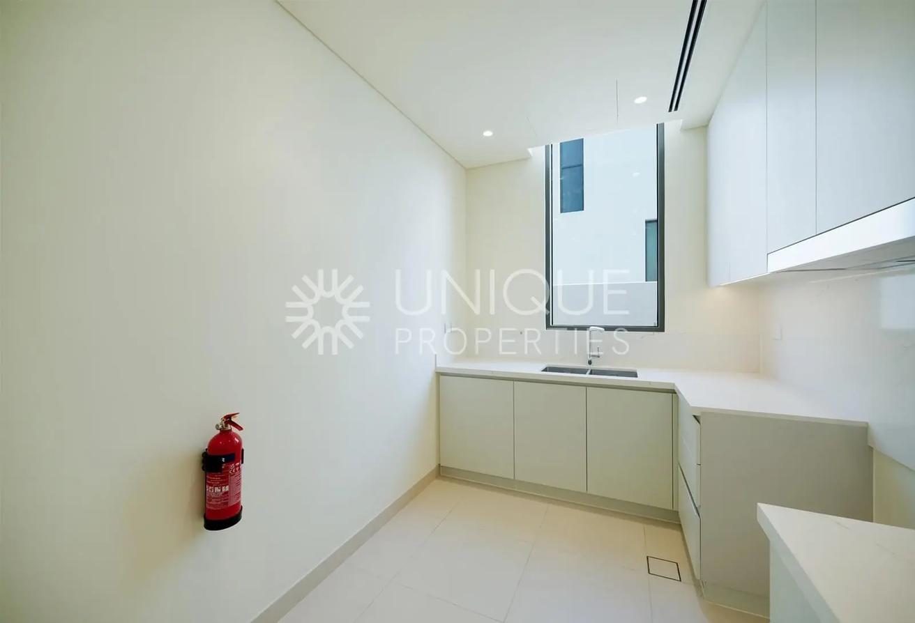 Exclusive I Classic type I 5 beds with Basement photo 16