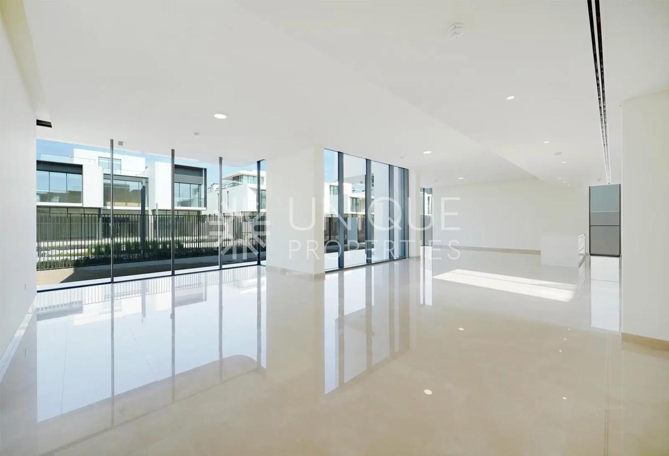 Exclusive I Classic type I 5 beds with Basement photo 8