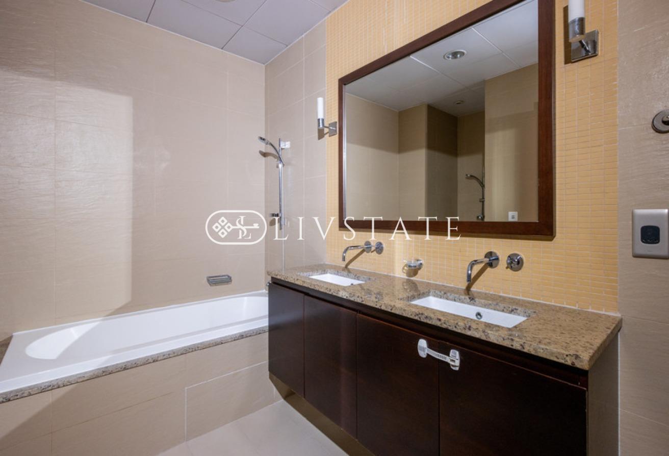 Luxurious Living | 3 Bedroom | Sea View photo 24