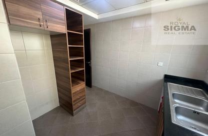 Apartment - 2 Bedrooms - 3 Bathrooms for rent in Hessa Home Building - Oud Metha - Bur Dubai - Dubai