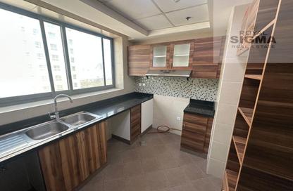 Apartment - 2 Bedrooms - 3 Bathrooms for rent in Hessa Home Building - Oud Metha - Bur Dubai - Dubai