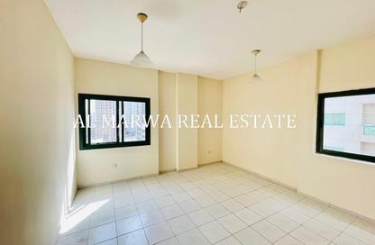 Apartment - 2 - 2 for rent in Al Nadha JAM Residential Complex - Al Nahda - Sharjah