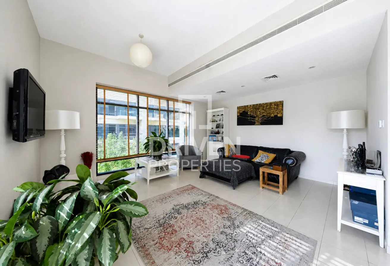 156935125 - Property Main Image