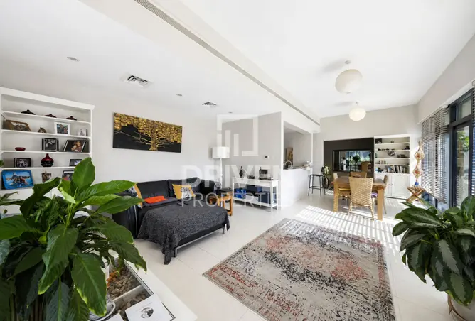 156935125 - Property Image 2
