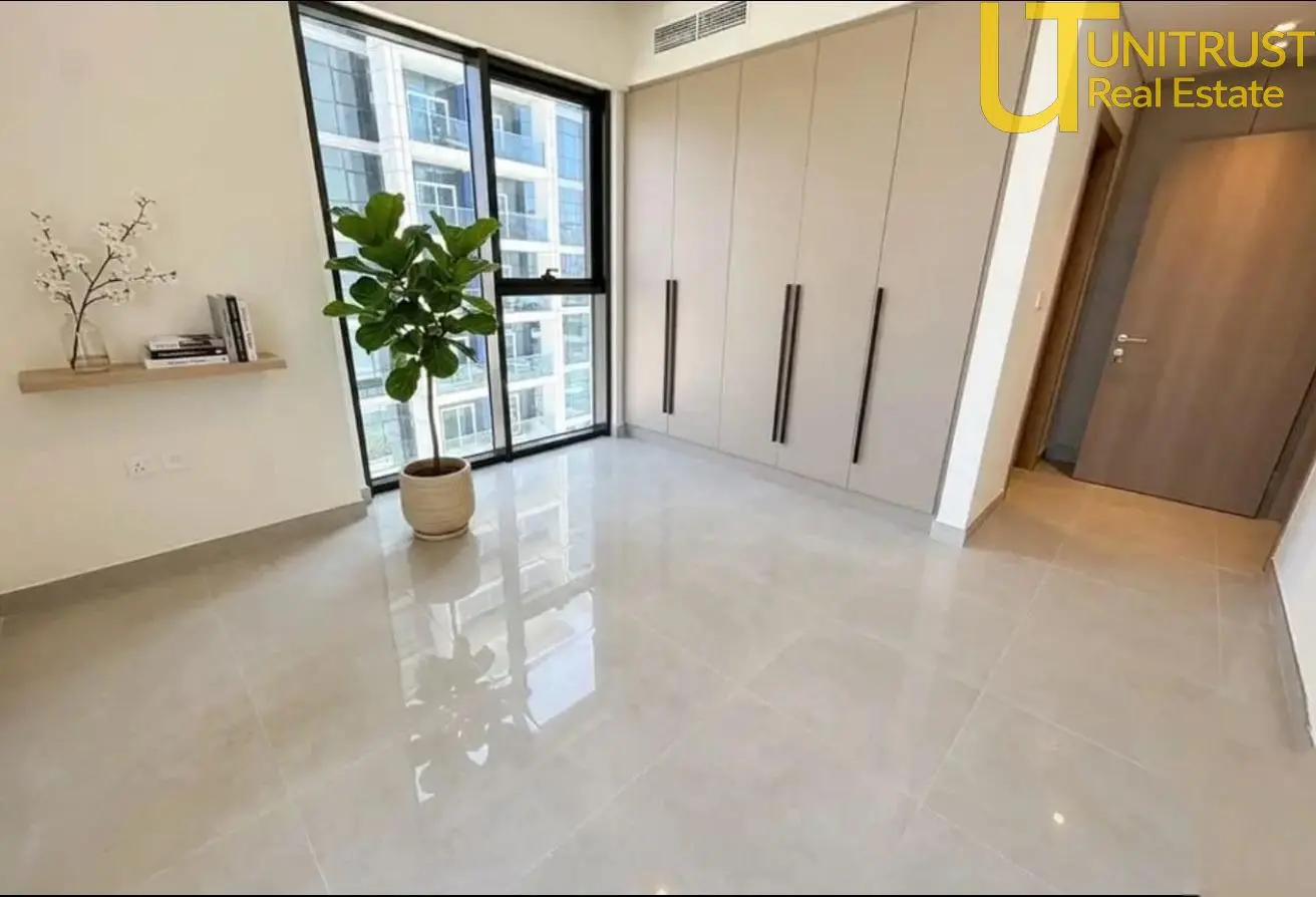 128815573 - Property Main Image